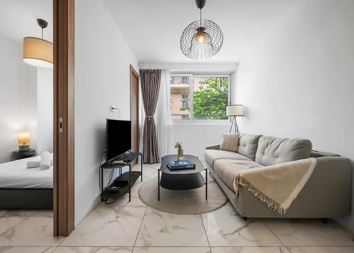 - Mordern Sea Close * Niza